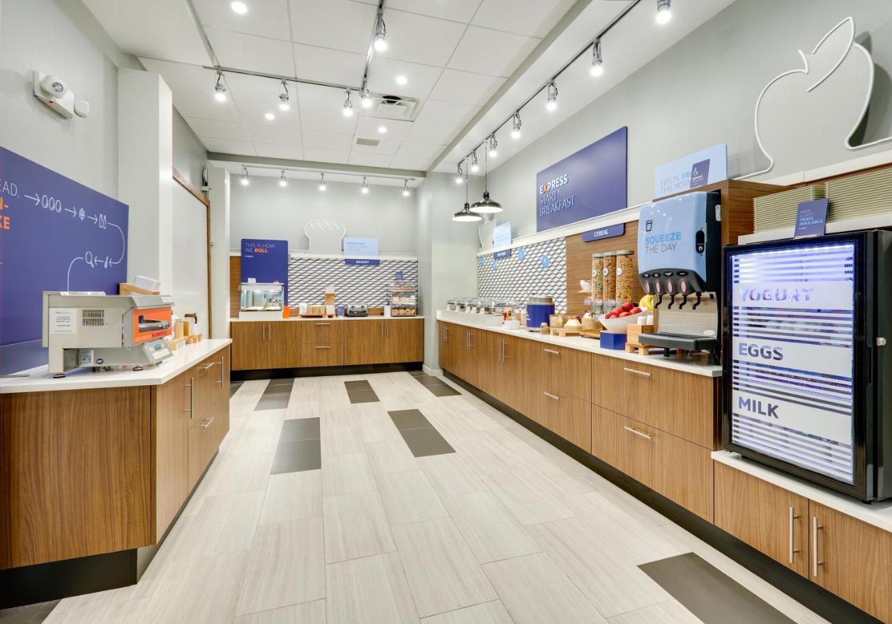 Holiday Inn Express - Kermit By Ihg Extérieur photo